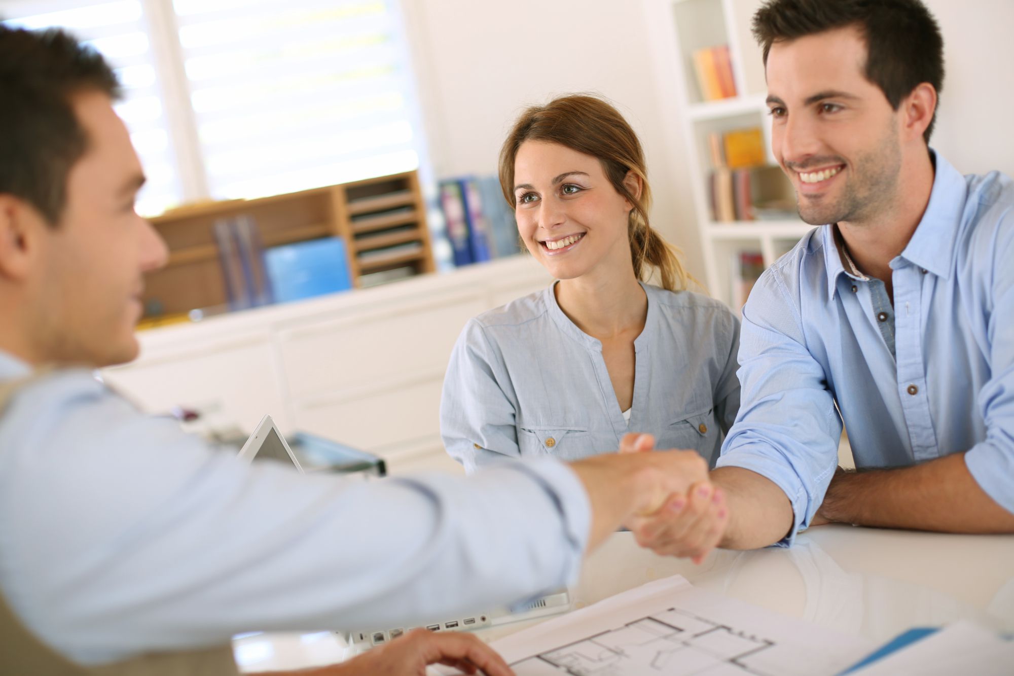 Le ofrecemos la mejor oferta inmobiliaria de Torrelavega. INMORECO TORRELAVEGA S.L en Torrelavega